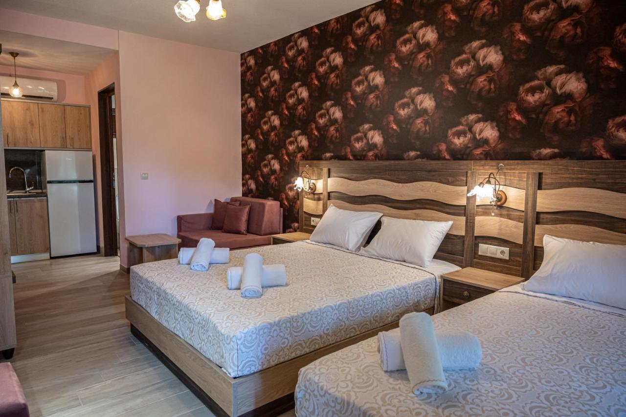Simi Luxury Suites 플라카 리토코로우 외부 사진