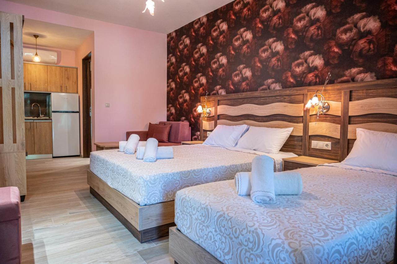 Simi Luxury Suites 플라카 리토코로우 외부 사진