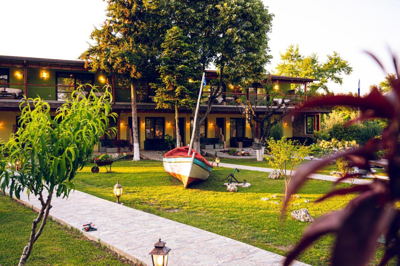 Simi Luxury Suites 플라카 리토코로우 외부 사진