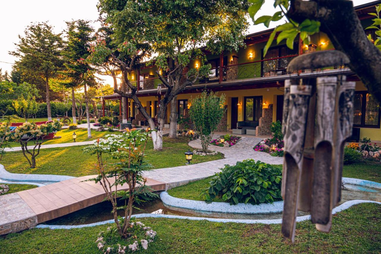 Simi Luxury Suites 플라카 리토코로우 외부 사진