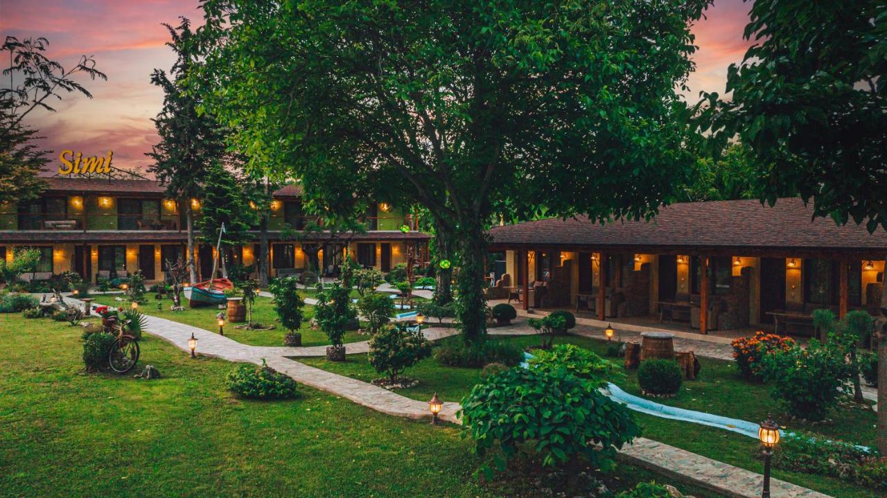 Simi Luxury Suites 플라카 리토코로우 외부 사진