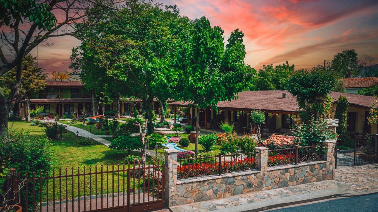 Simi Luxury Suites 플라카 리토코로우 외부 사진