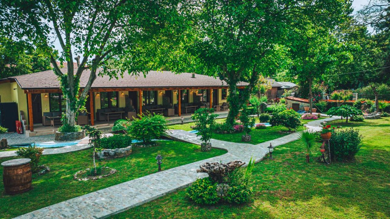 Simi Luxury Suites 플라카 리토코로우 외부 사진